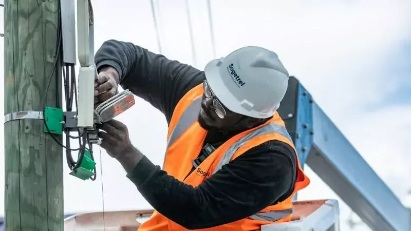 Technicien fibre : 7 galères de terrain qu'on peut éviter avec les bons outils